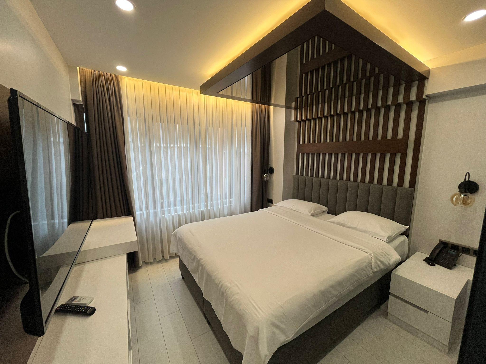3 Bedrooms, Apartment