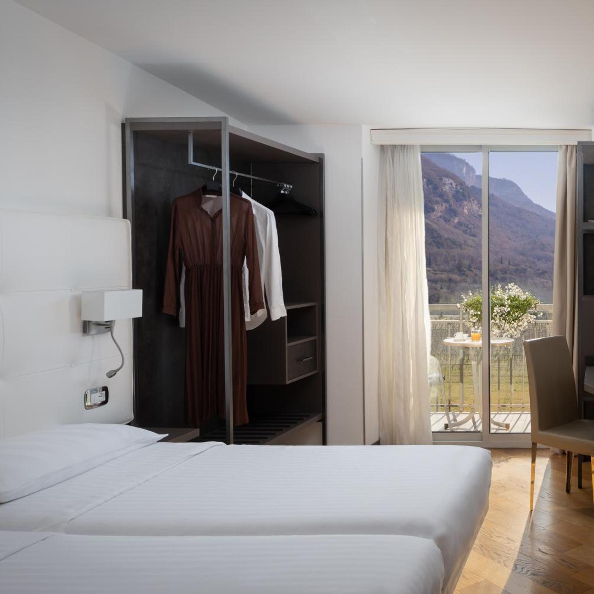 غرفة قياسية صغيرة بسرير مزدوج، Hotel Continental 3/5