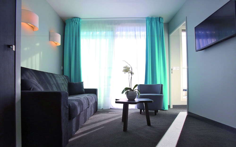 Appart City Confort Montpellier Ovalie 2 39/70