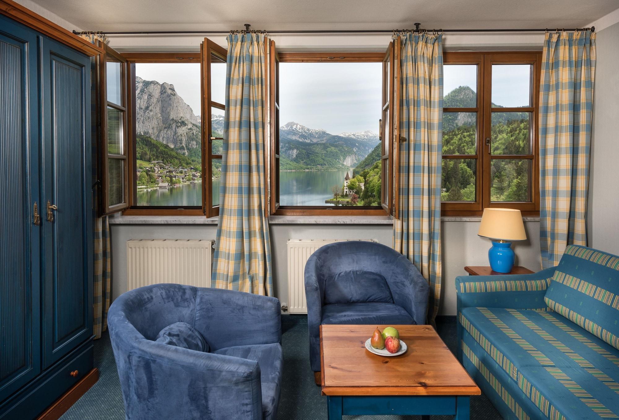 Seeblick Hotel And Villas 18/43