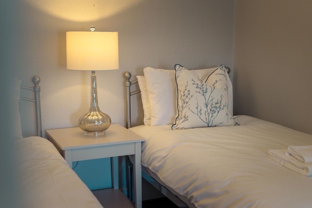 Anabelles Guest House 17/46