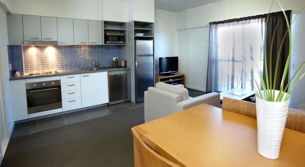 MainStay Suites Mackay 39/65