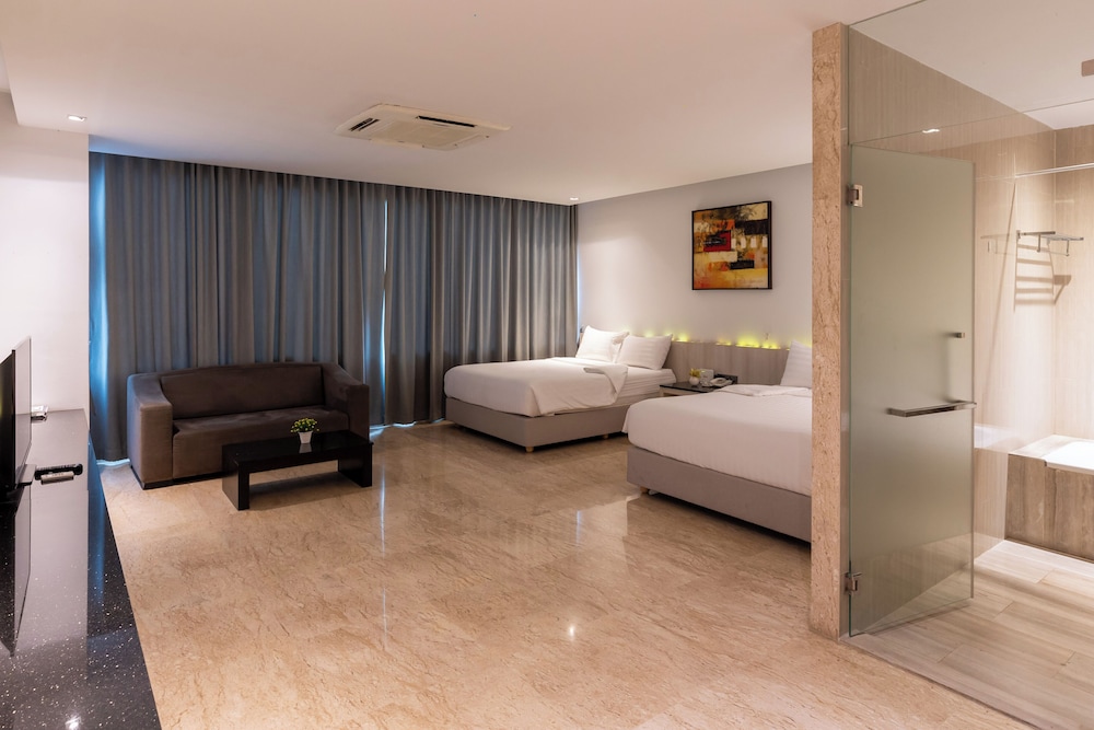 Sukhothai Residence Ruamrudee 30/42