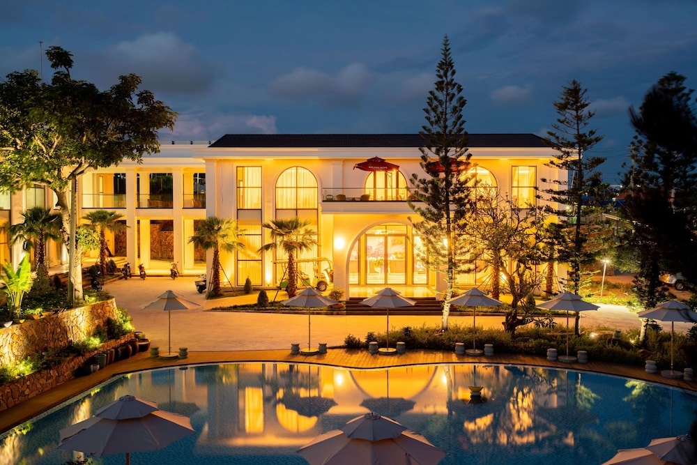 Edensee Ke Ga Beach Resort in HAM THUAN NAM