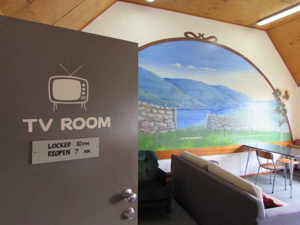 Dunedin Holiday Park &amp; Motels 11/47
