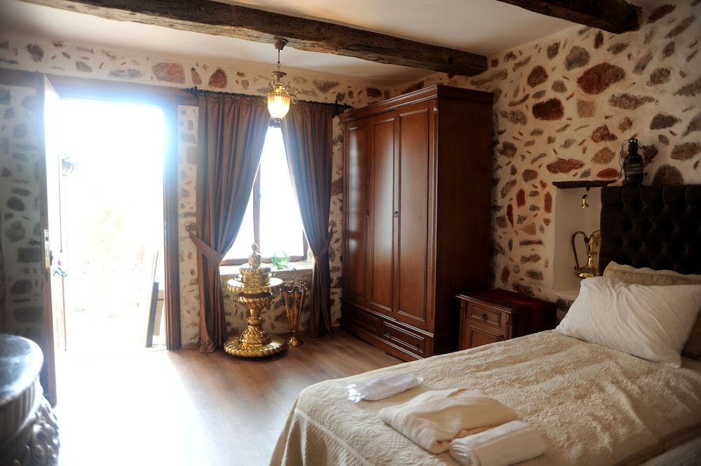 Lemon Villa Hotel 44/74