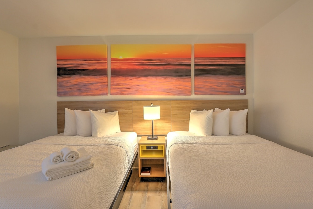 Deluxe, 2 Double Beds