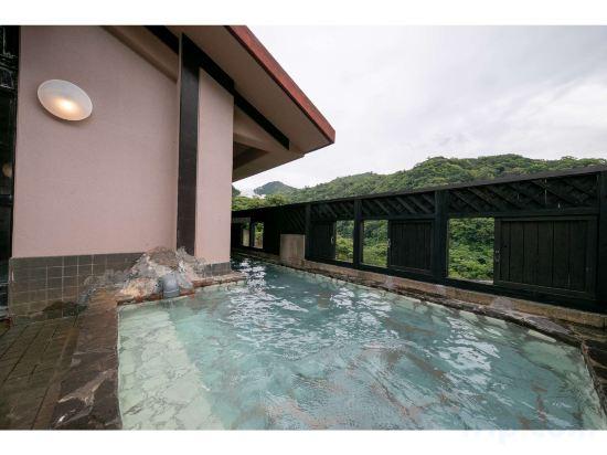 Kirishima Onsen Yunohana Muku 11/17