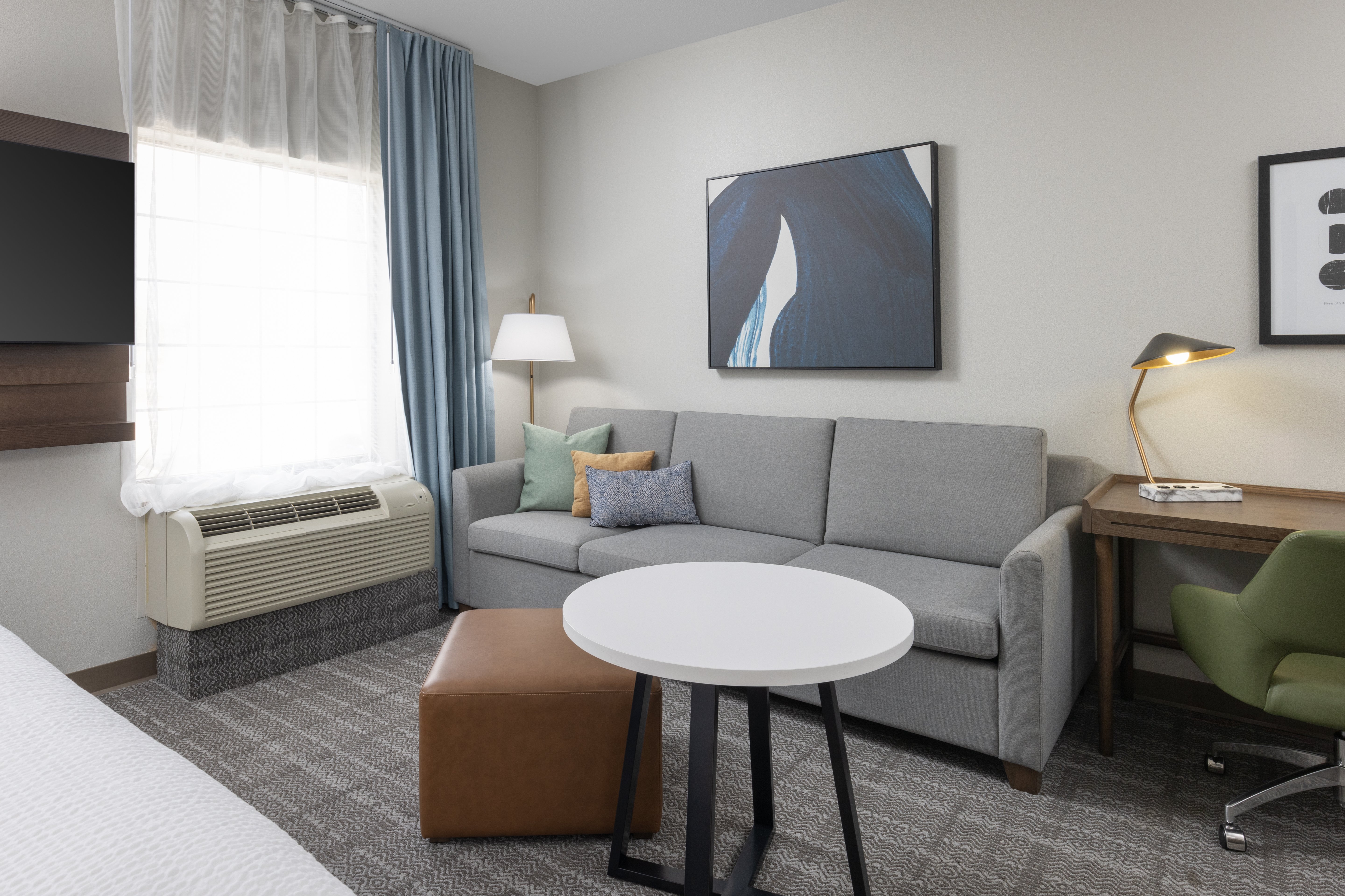Staybridge Suites Rogers Bentonville 27/49
