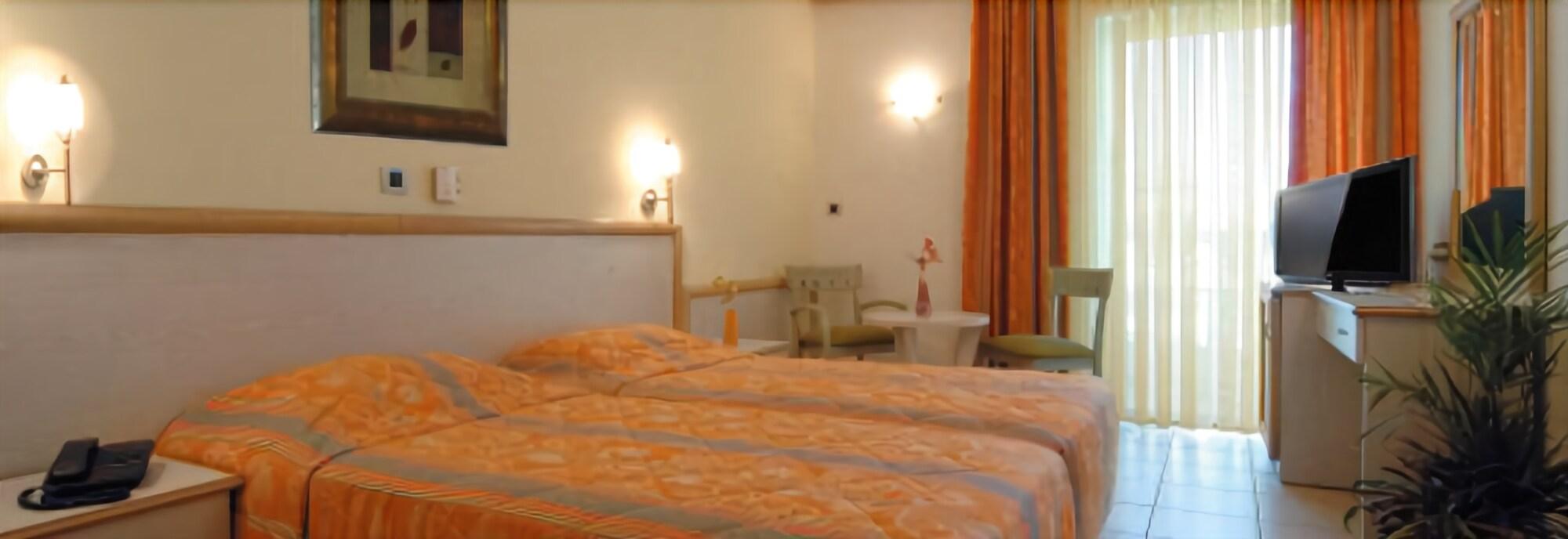 Platon Hotel 36/51