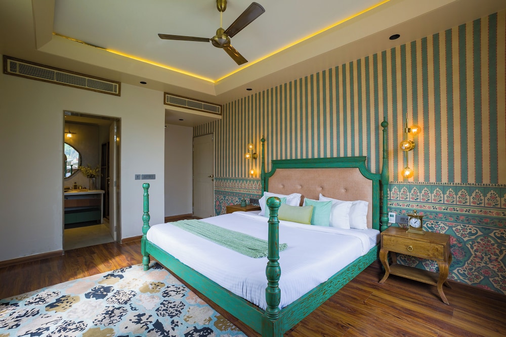 ELIVAAS Noah's Ark 3BHK Villa with Pvt Pool, Garden and Gazebo 27/64