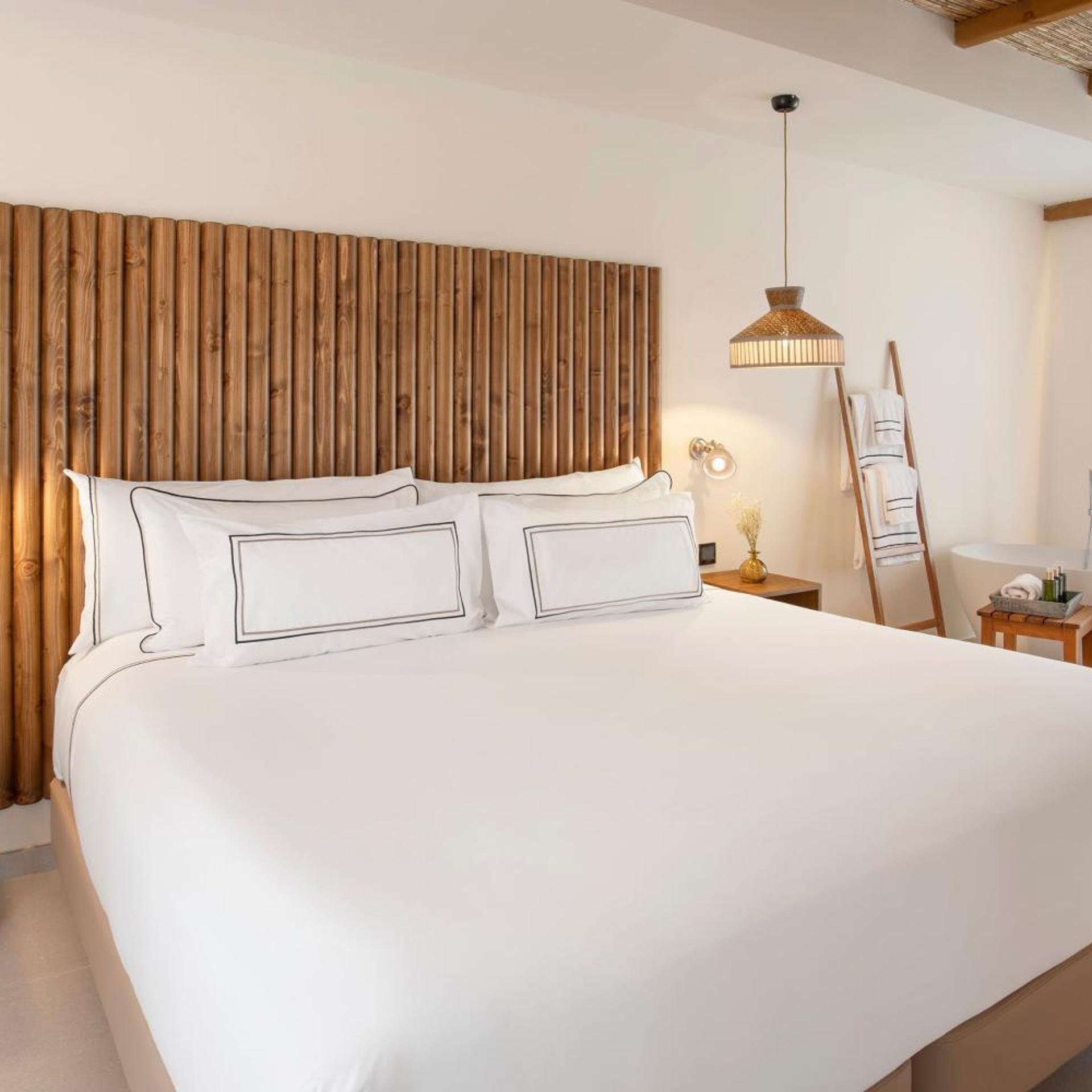 2 Bedrooms, Grand, Villa, at the Level
