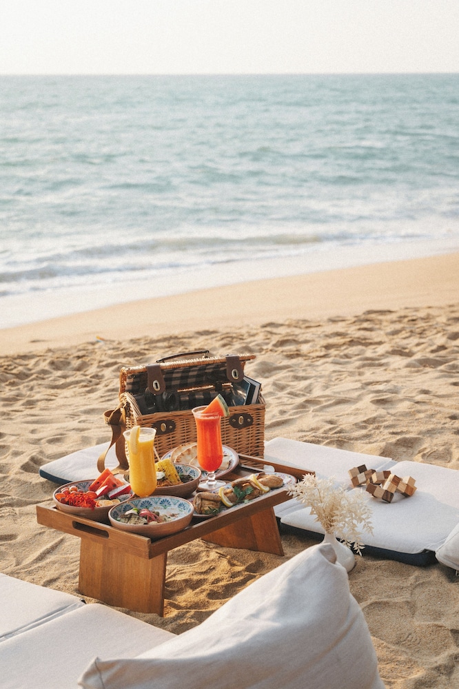 Melia Phuket Mai Khao 65/66
