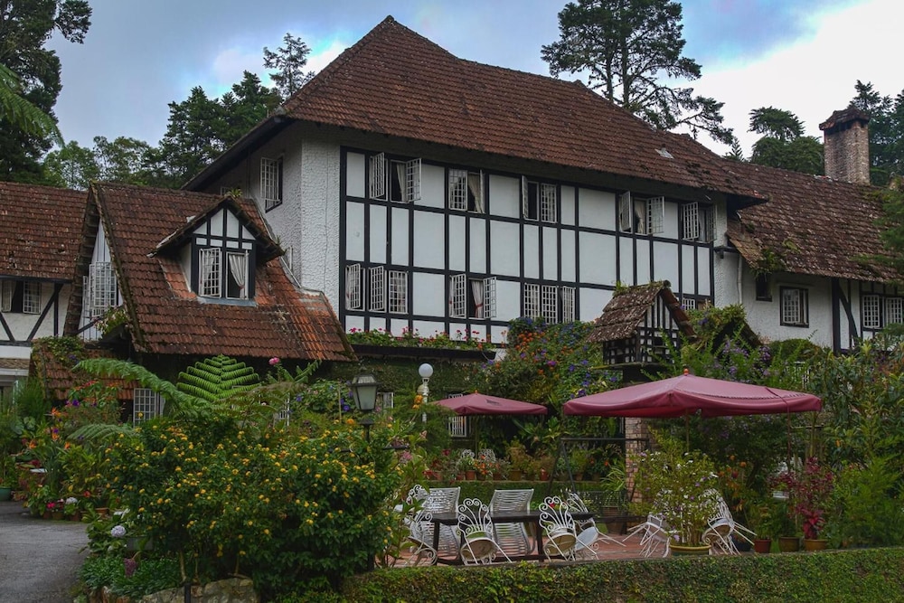 THE SMOKEHOUSE HOTEL 10/50
