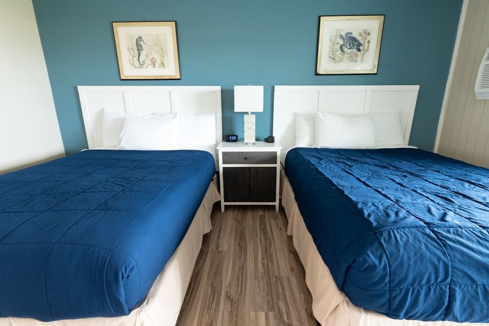 Ocean Villa Inn 23/66