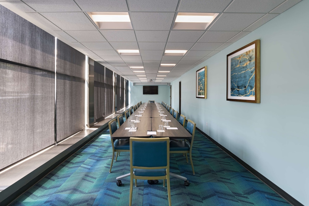 Hyatt Place Tulsa Downtown 43/74