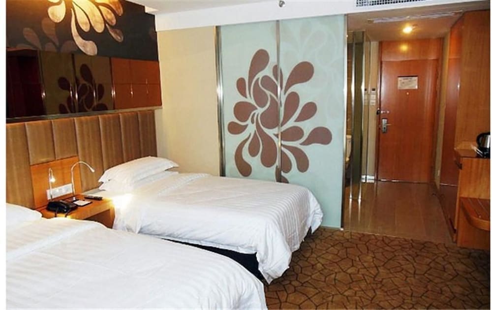 Metropolo Jinjiang Hotels (Nanchang Honggutan Wanda Plaza) 16/22