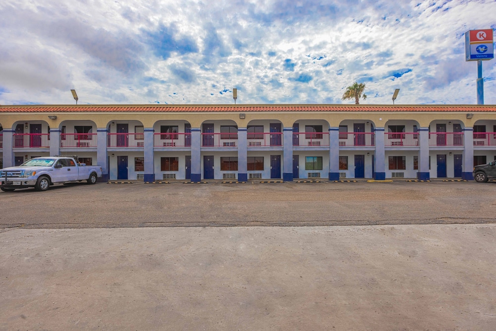 OYO Hotel Corpus Christi North I-37 2/25