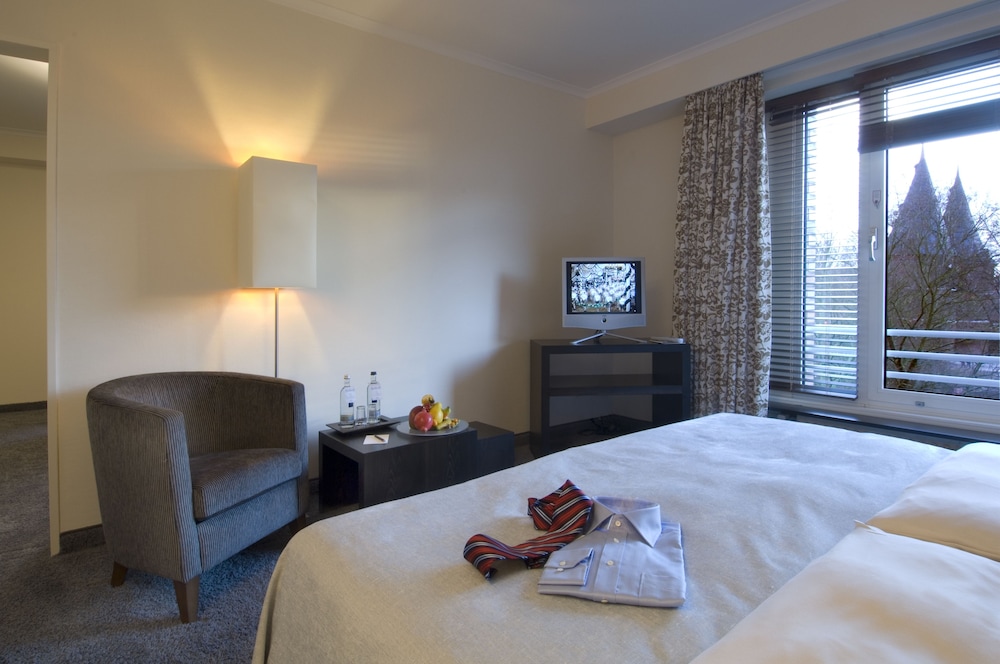 Radisson Blu Senator Lubeck 12/72