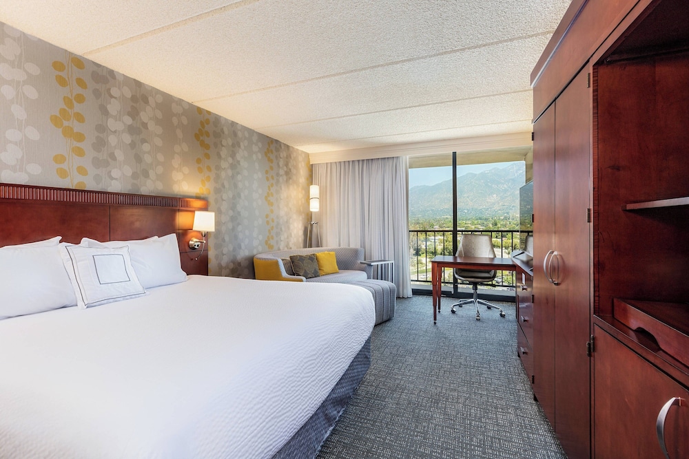 Room at Courtyard Los Angeles Pasadena Monrovia, MONROVIA - CA