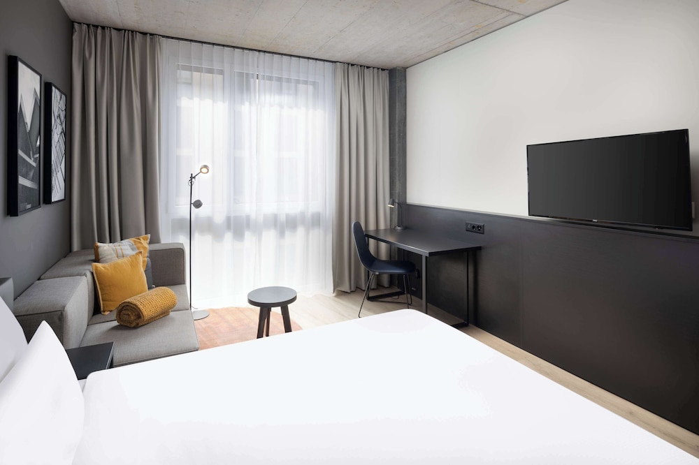 Radisson Hotel & Suites Zurich 18/50