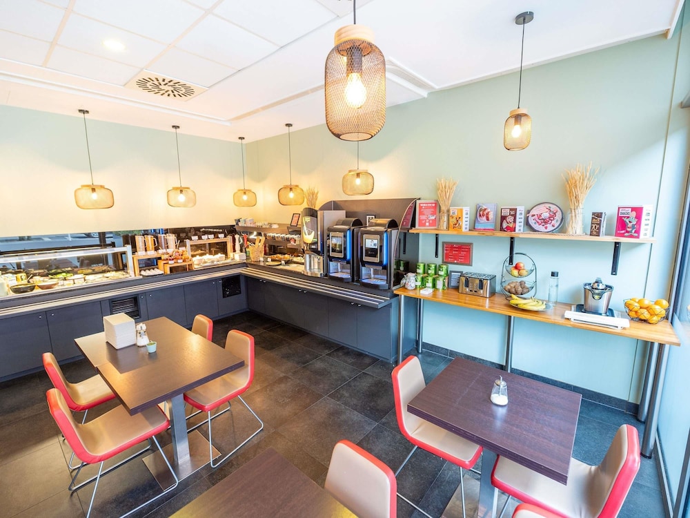 ibis Esch Belval 36/64