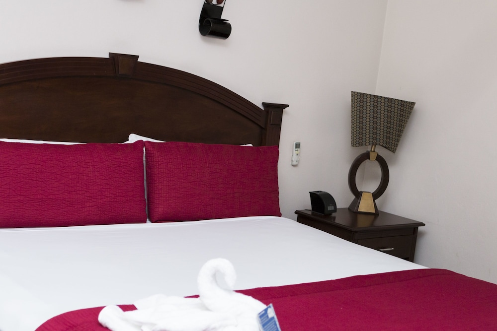 HOTEL DUNN INN 26/67