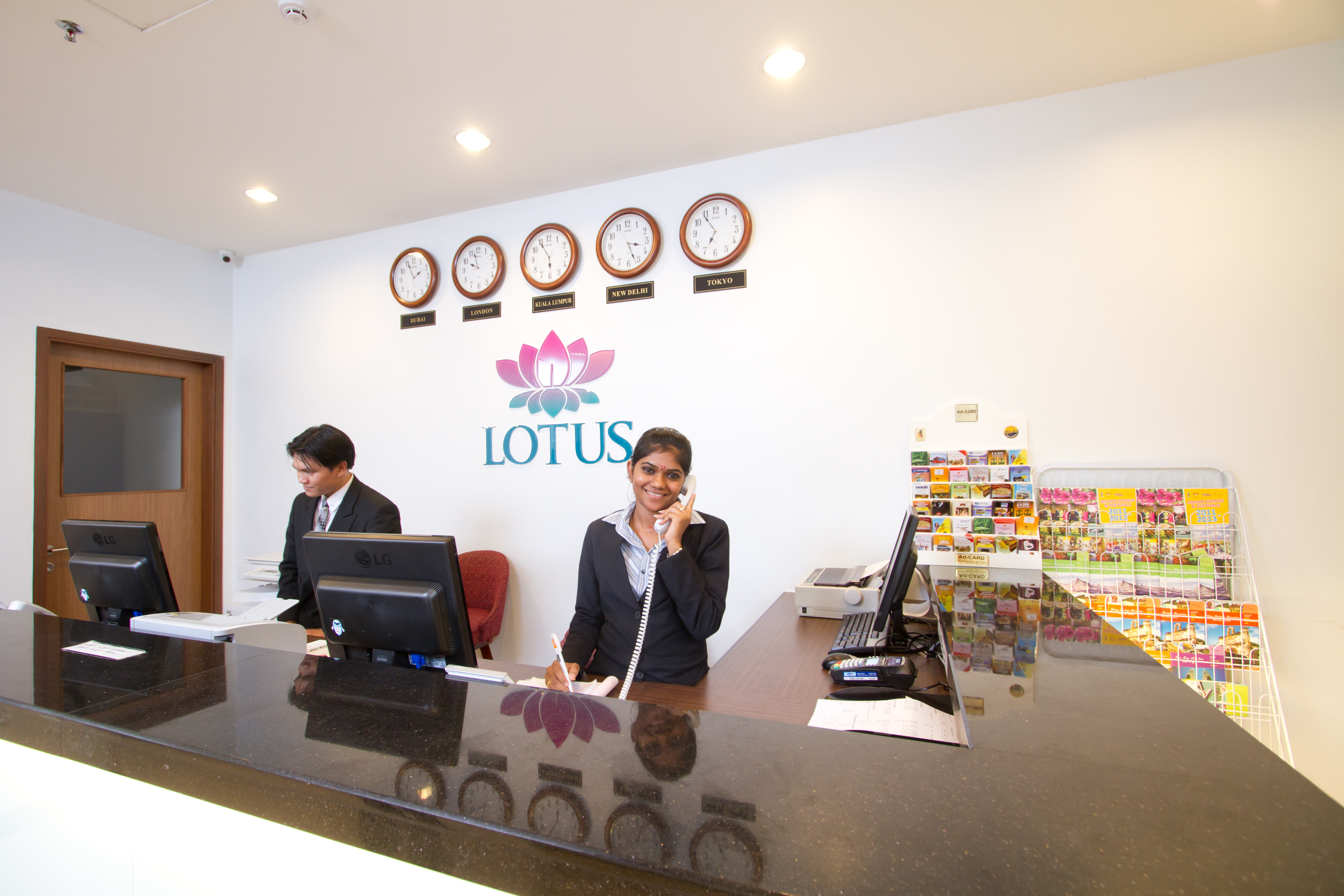 Lotus Family Hotel, Masjid India 8/25