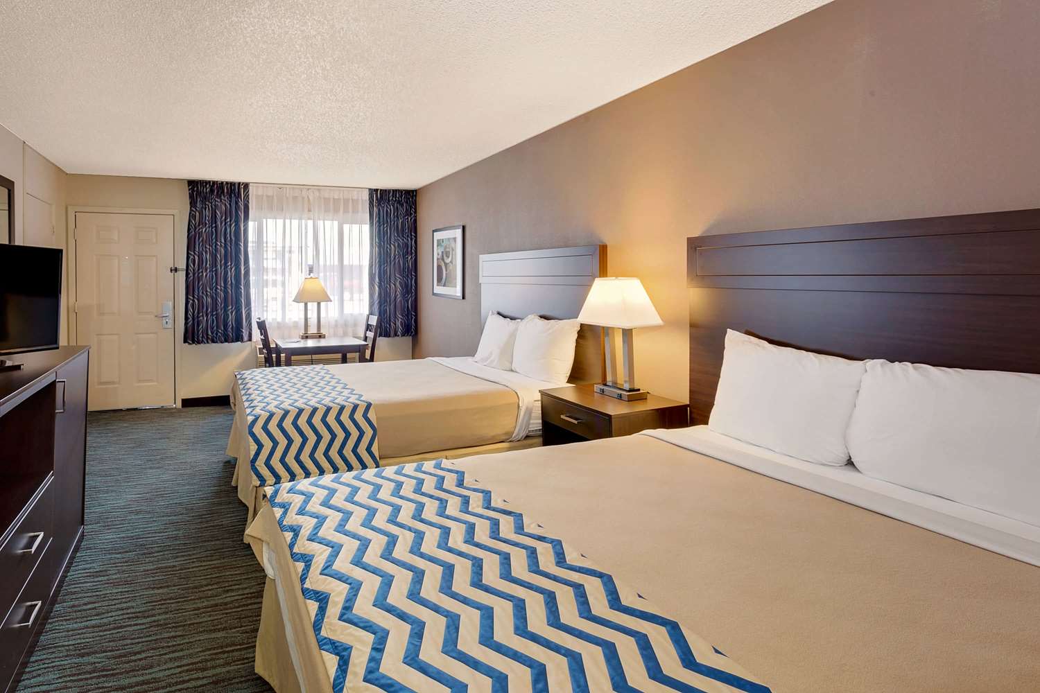 Travelodge By Wyndham Aberdeen 5/22