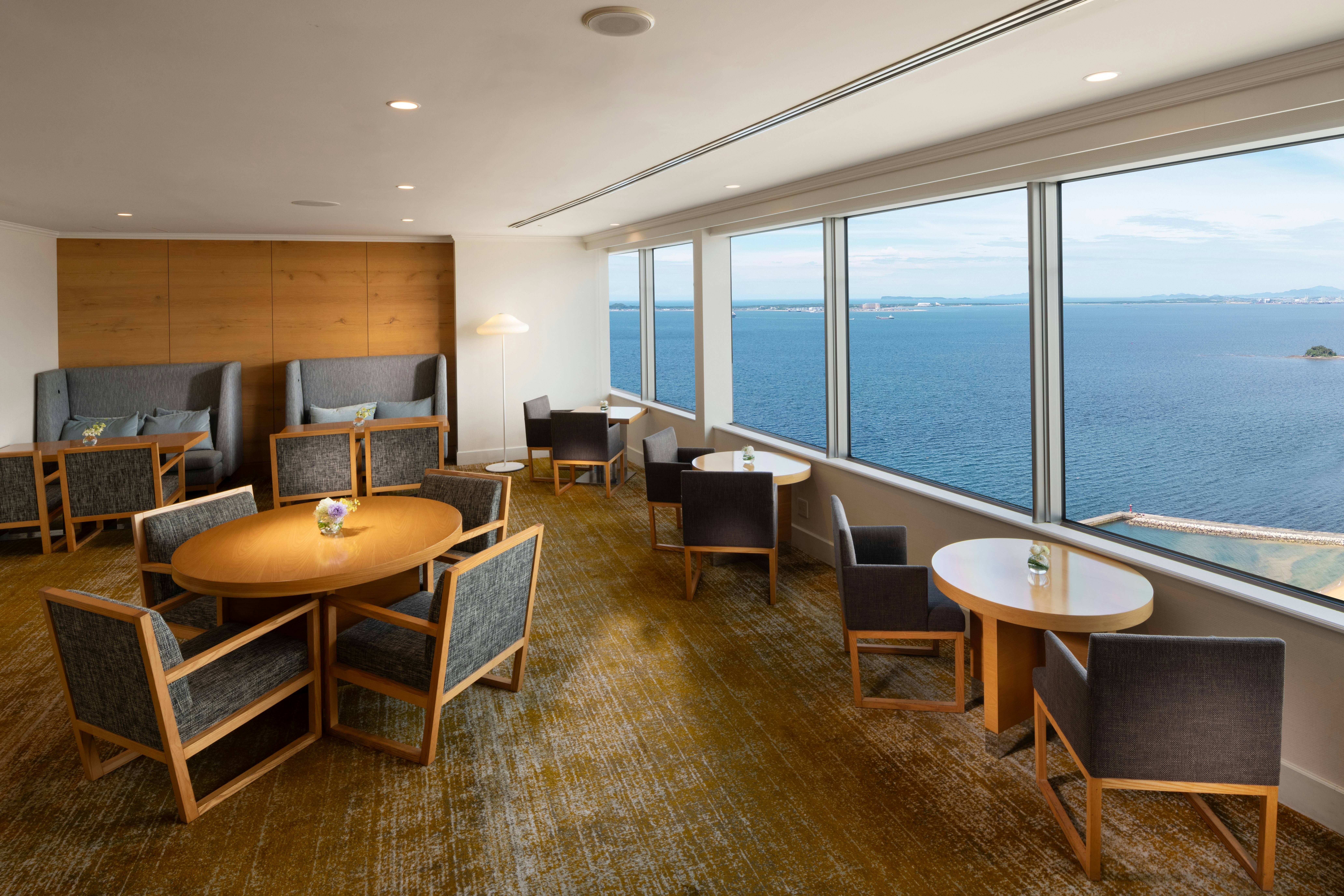 Hilton Fukuoka Sea Hawk 44/84