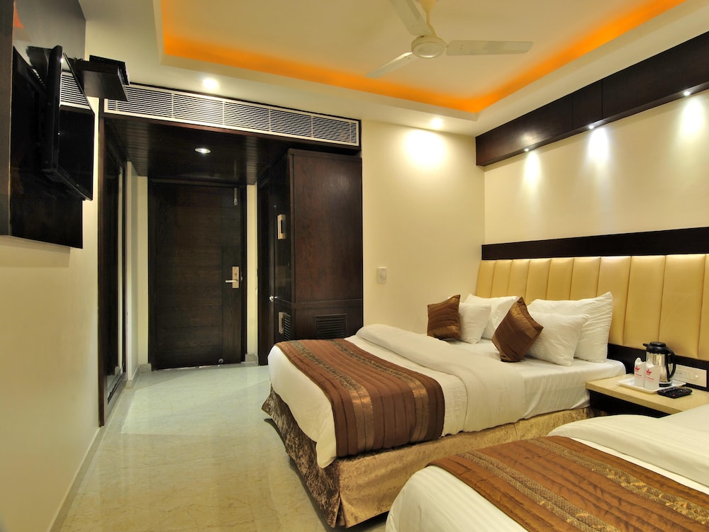 Hotel Sai Miracle 21/47