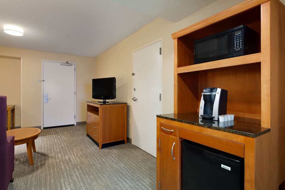 Hilton Garden Inn Fredericksburg 5/56