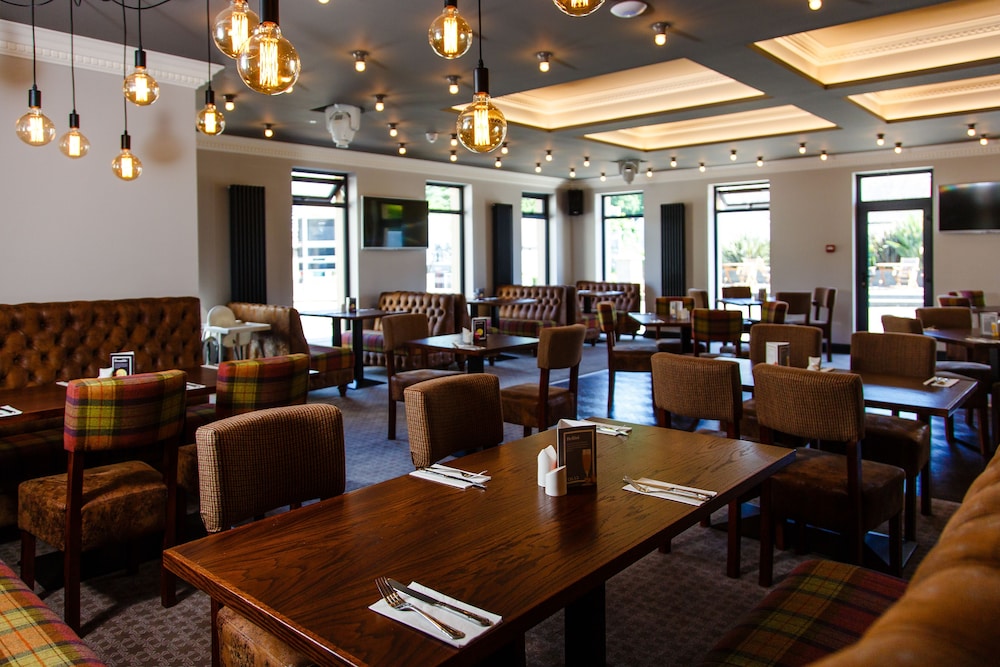 The Adamson Hotel 36/50