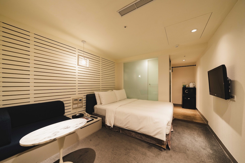 SUPERIOR, DOUBLE BED