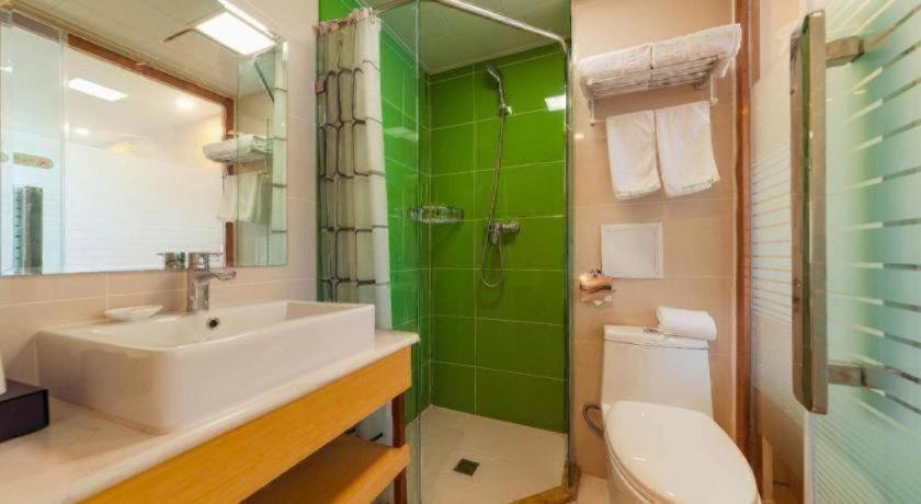 GreenTree Inn Tangshan Yuhua Road 50/50
