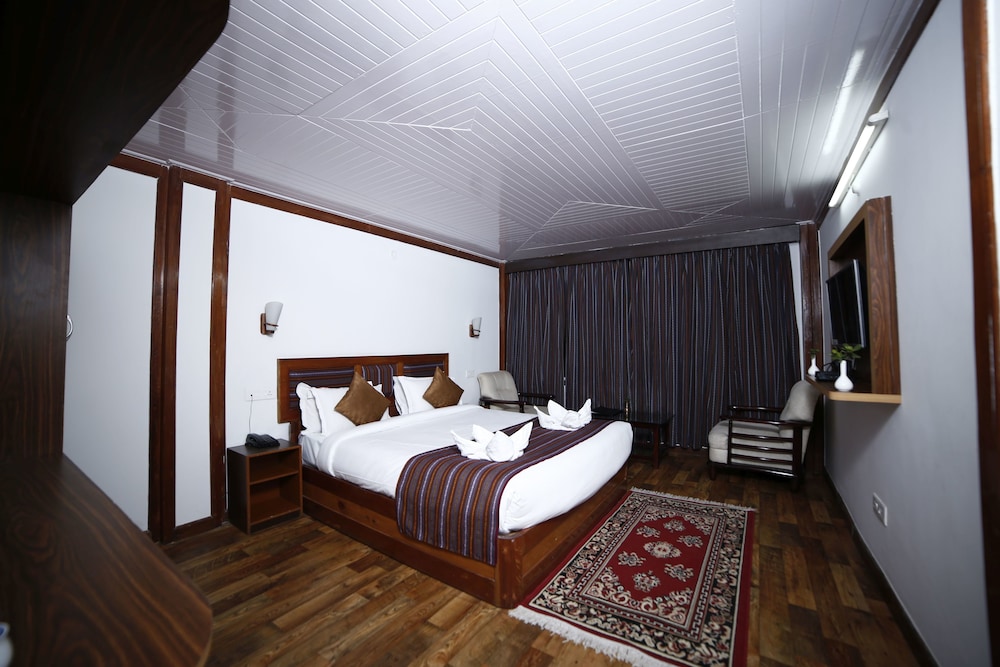 Hotel Sikkim Tourist Centre 8/22