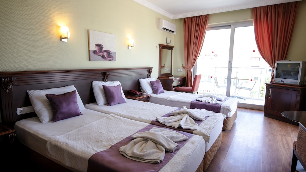 Alkan Hotel 18/50