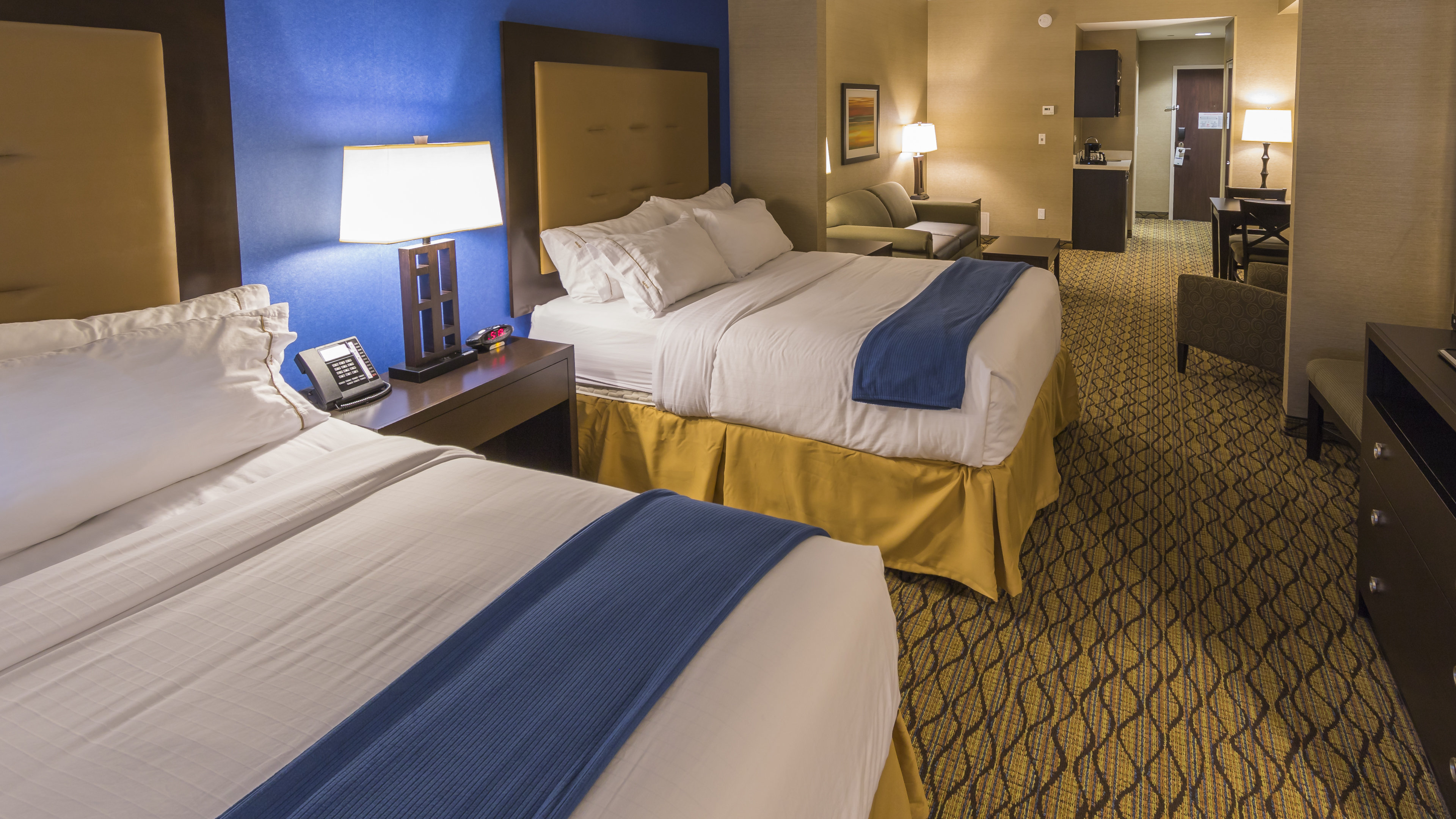 Holiday Inn Express And Suites Thunder Bay 9/31