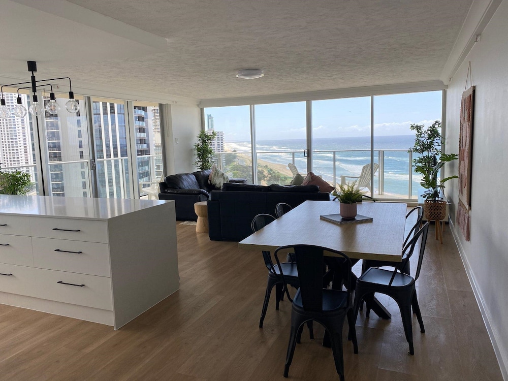 Hi Surf Beachfront Apartments 65/78
