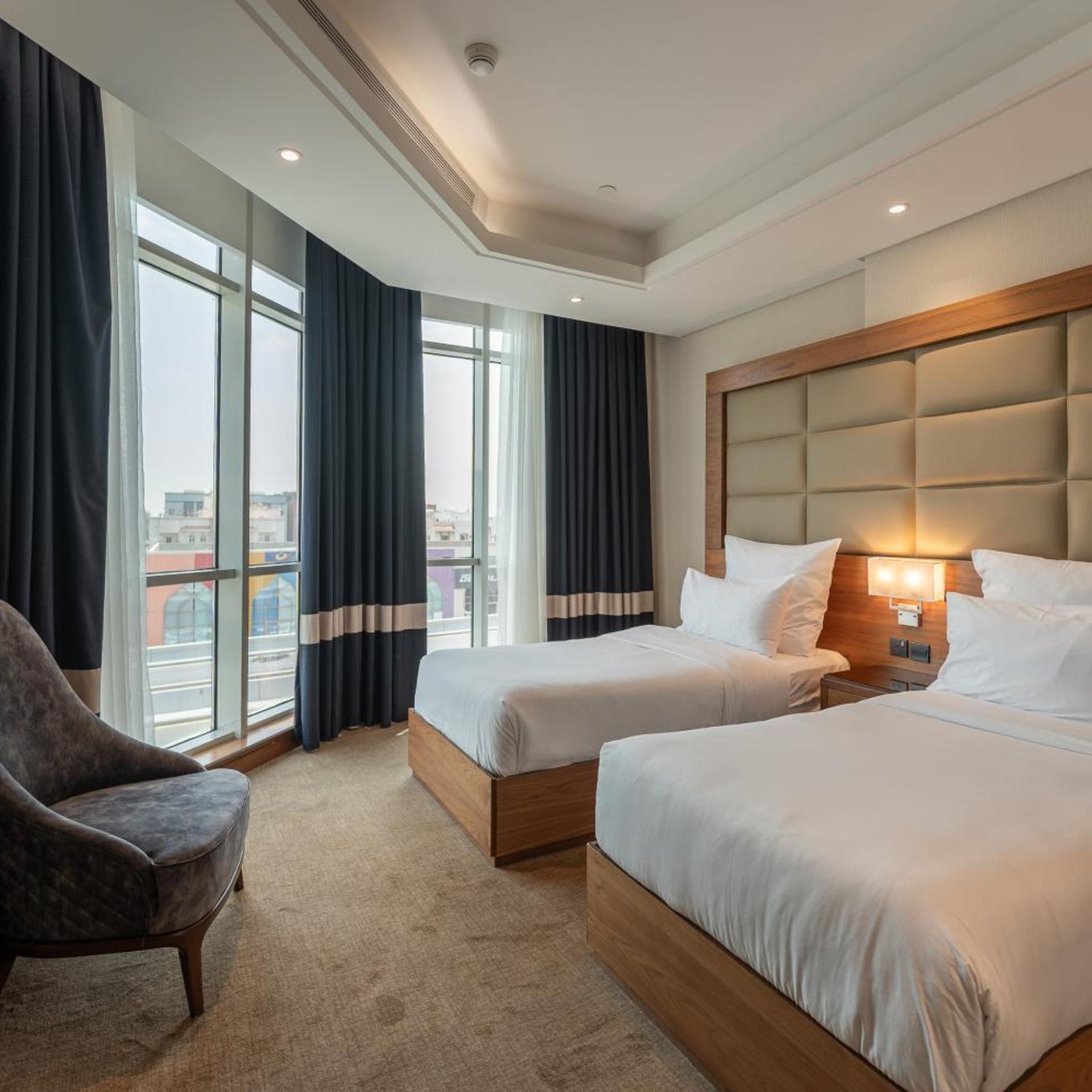 فندق ويك اند صاري(Weekend Hotel Sari) 22/80