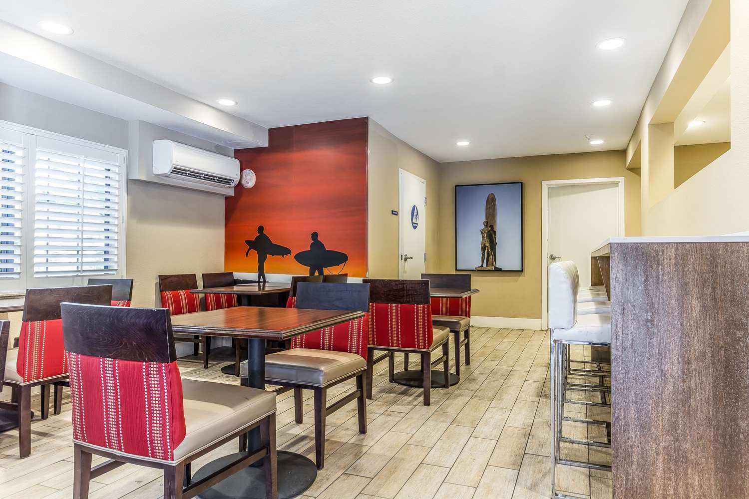 Comfort Inn Santa Cruz North 29/40