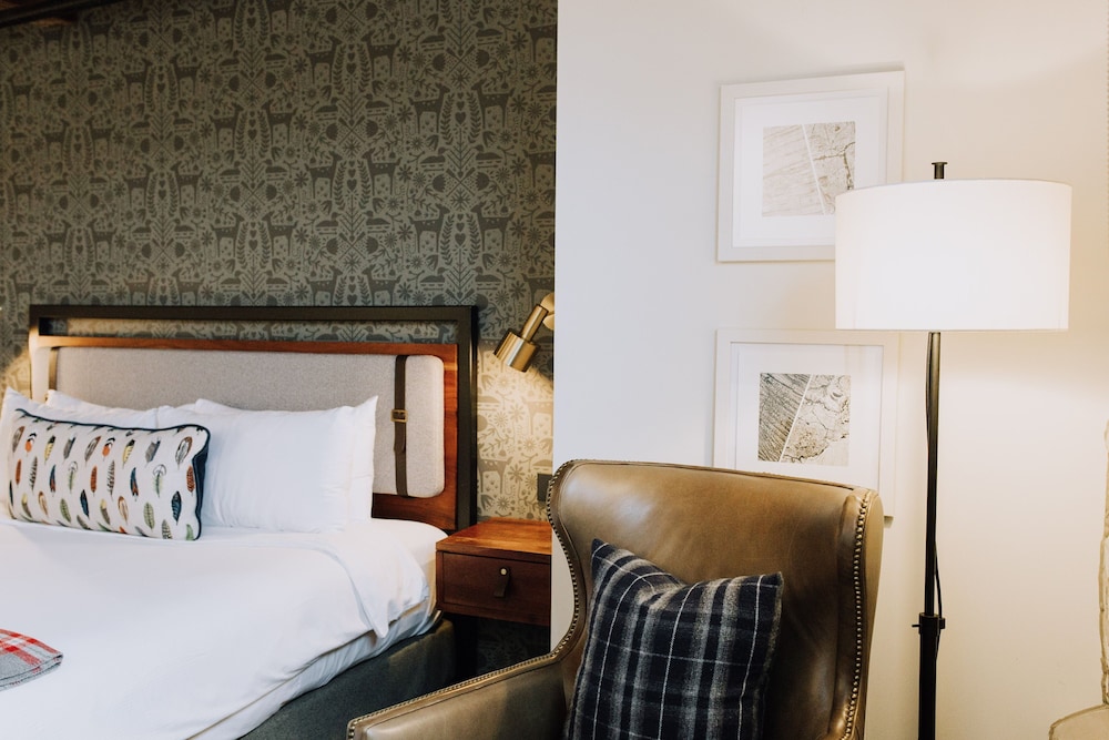 Hewing Hotel 13/81
