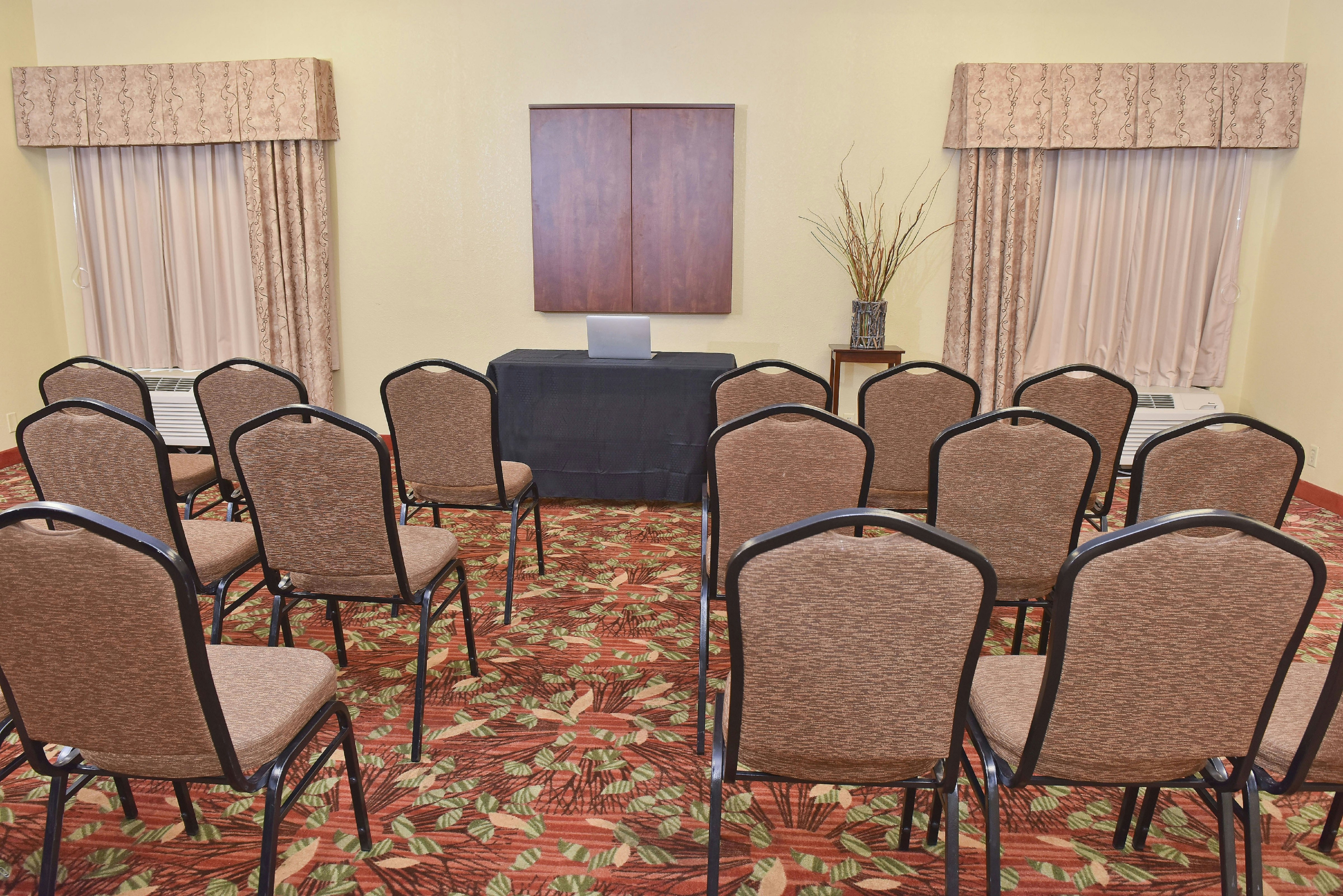 Hampton Inn Ruston 15/17