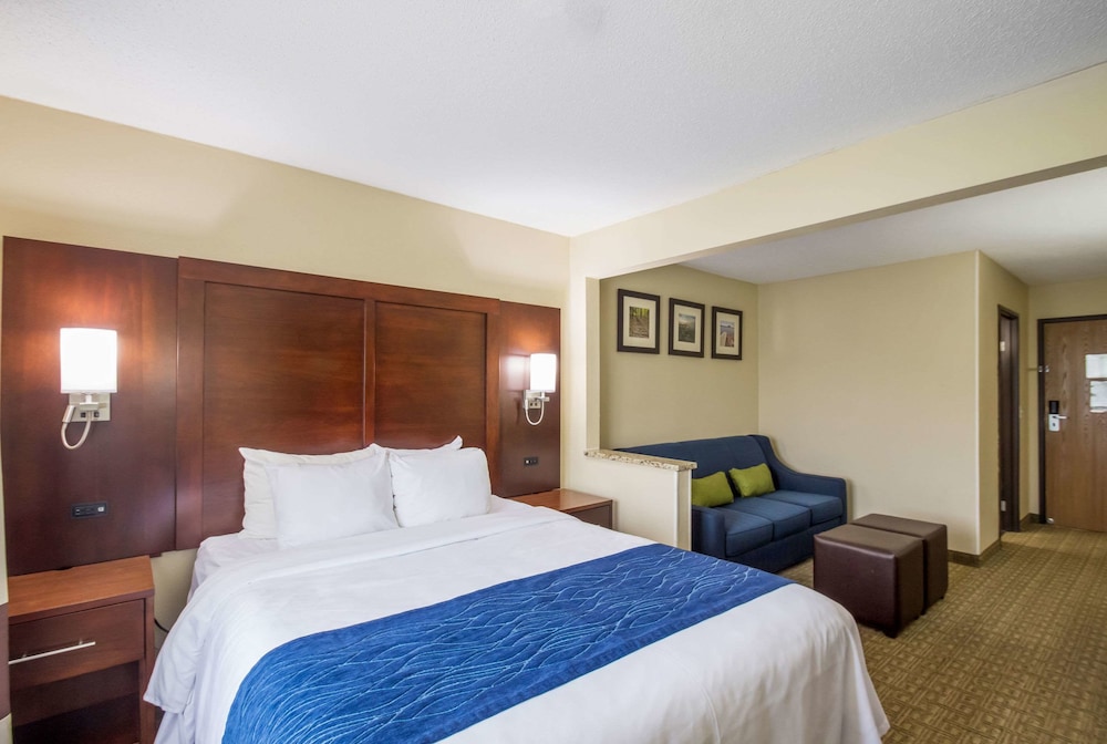Quality Inn & Suites Green Bay - Ashwaubenon 16/50