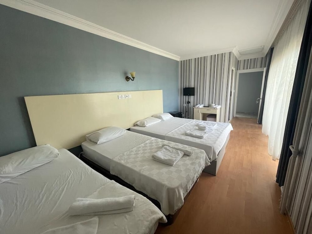 Tabiat Park Hotel 8/37