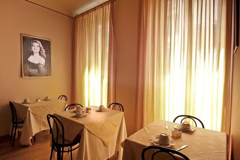 Romagna Hotel 22/32