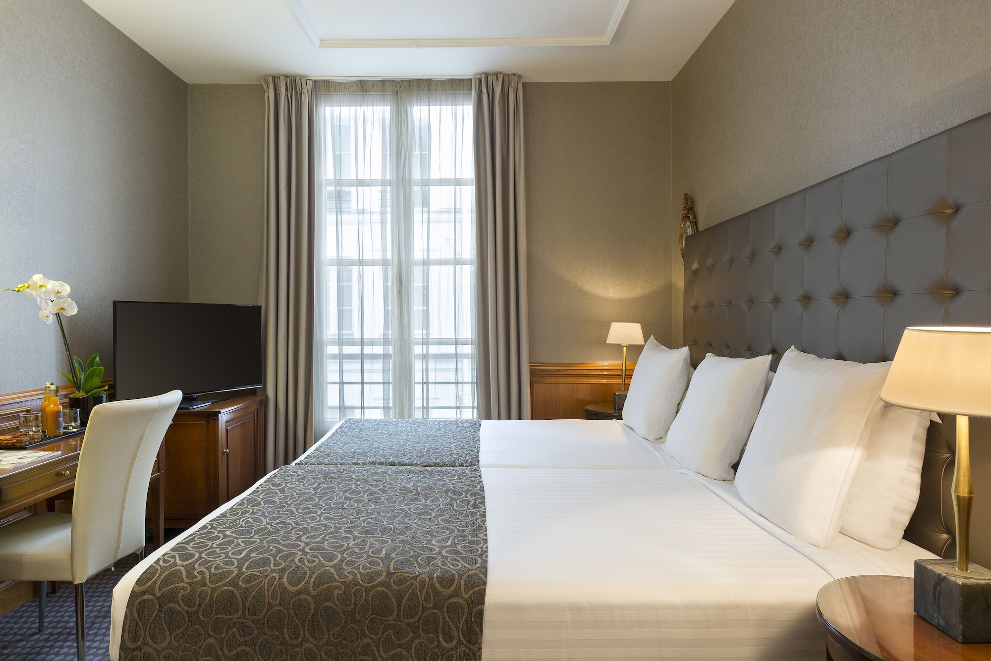 MELIA, TWIN BEDS