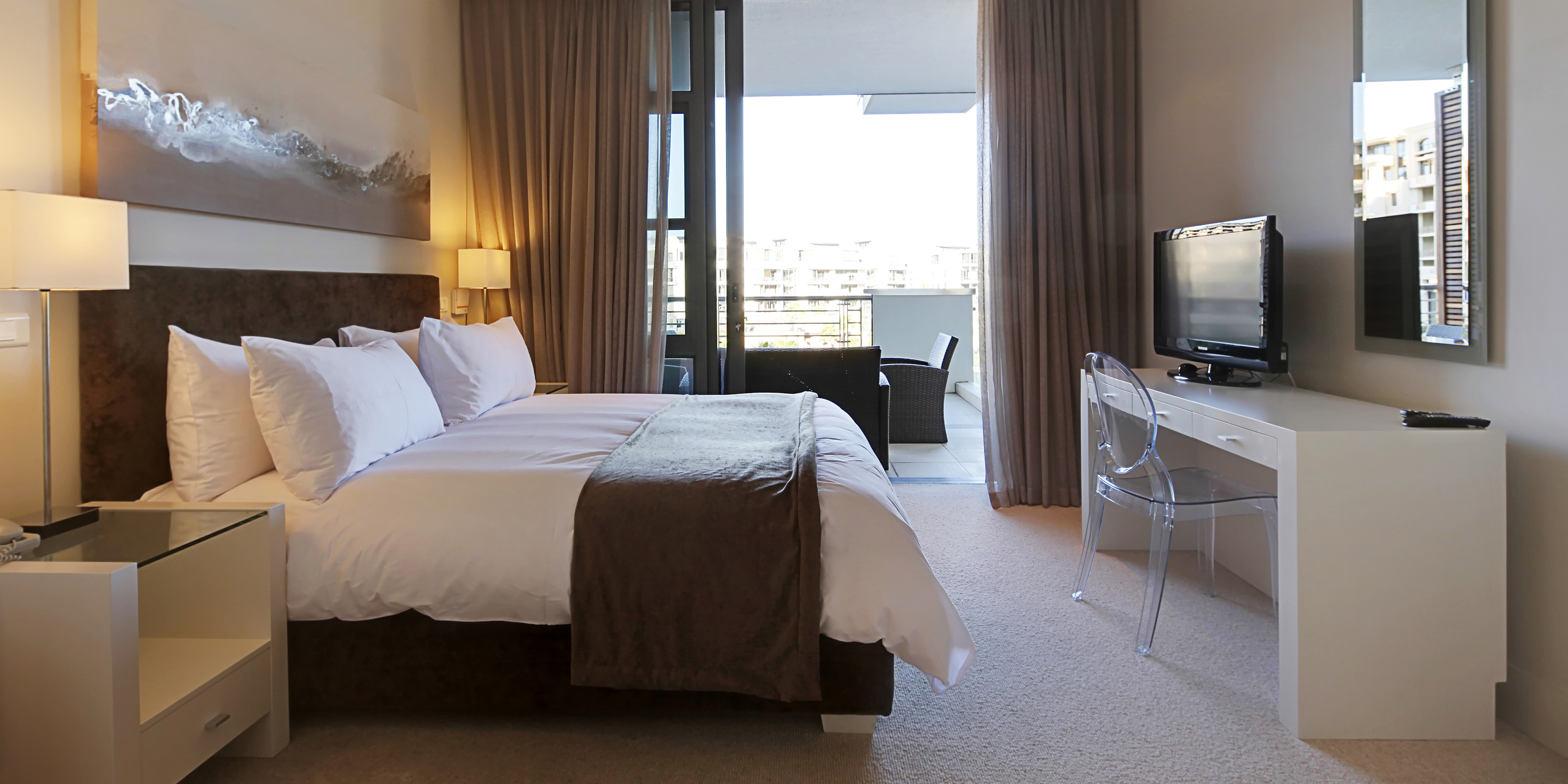 3 Bedrooms, Apartment