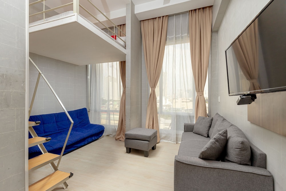 Selah Pods Hotel Manila 38/69
