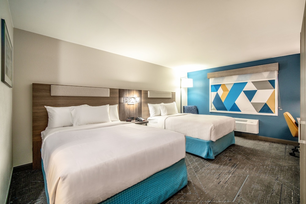 Holiday Inn Express Suites Phoenix Mesa West An Ihg Hotel 7/30